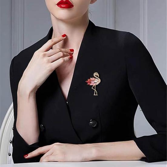 Женская брошь в форме фламинго со стразами, декоративная, противоскользящая, износостойкая, для пальто, воротника, шляпы, шарфа, украшения для одежды, ювелирные изделия для выпускного бала