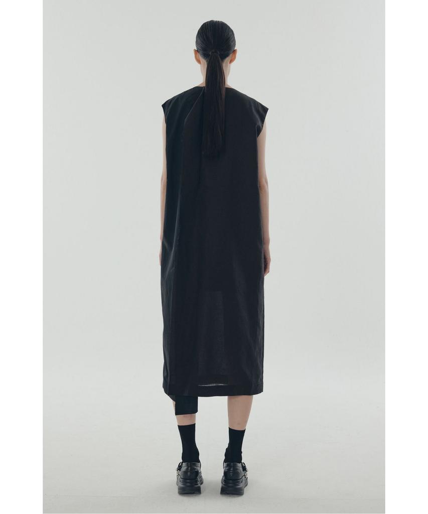 Recorde Split Square Sleeveless Dress_Rqdam25556Bkx