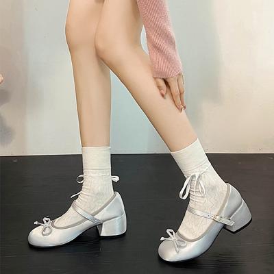 Простые и нежные маленькие ароматные туфли Мэри Джейн в стиле ретро на толстом каблуке для женщин осень-зима 2025 года, новые универсальные туфли с неглубоким горлом