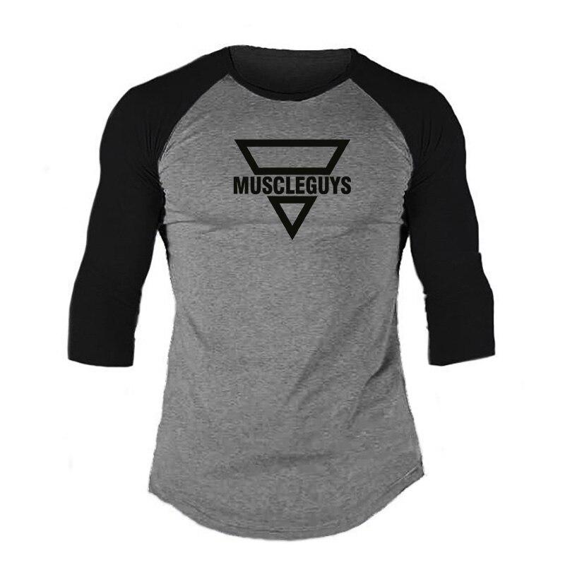 Muscleguys Новые мужские повседневные спортивные топы ранней осени, мягкие, приятные для кожи, сшитые, с рукавами три четверти, графические футболки