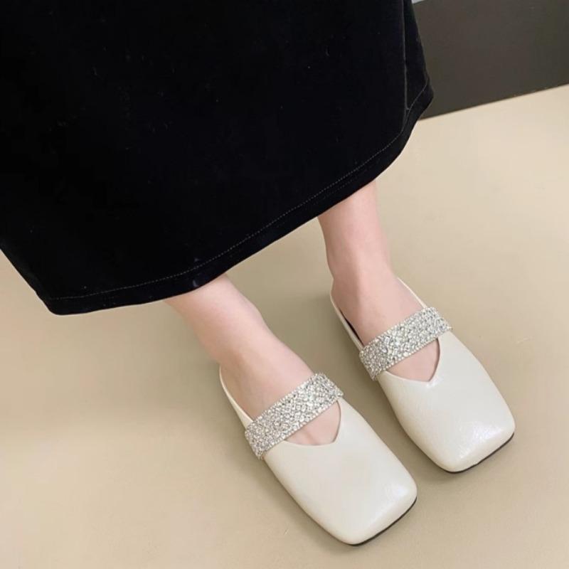 Модные квадратные тапочки Летние новые Баотоу с мелким вырезом Кристальные с закрытой пяткой Мягкая подошва Противоскользящие Износостойкие Плоские туфли