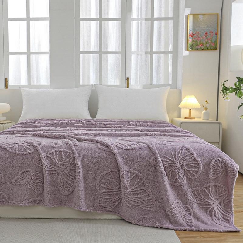 Three-Dimensional Jacquard Floral Butterfly Flannel Blanket - Single Layer, Thick, All-Season.