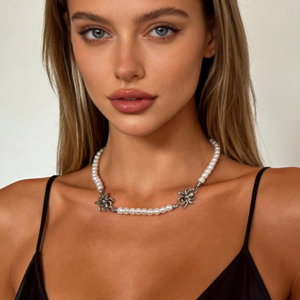 European and American simple fashion personality INS style imitation pearl beaded alloy spider collarbone chain versatile casual necklace women
