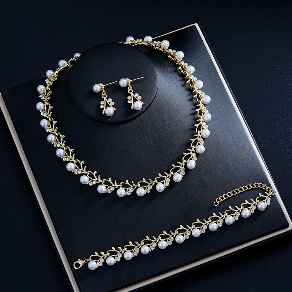 4Pcs Vintage Necklace Earrings Bracelet Set Zinc Zinc Alloy Women Jewelry Suit Pearl Jewelry Set Wedding