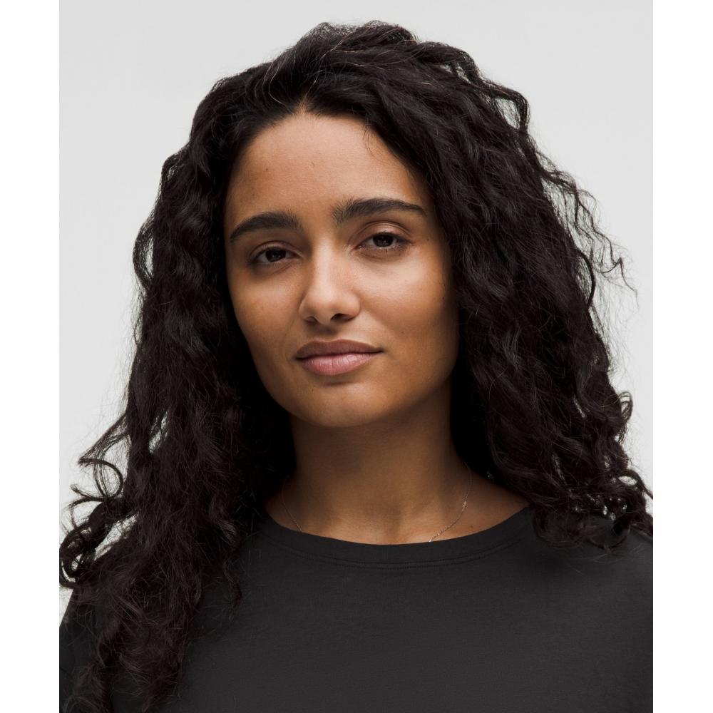 Lululemon CaTes T shirT Black