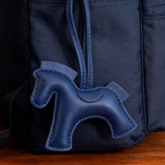 Украшение для автомобиля Шарм в виде лошади из искусственной кожи Маленький изящный брелок Аксессуары для интерьера автомобиля, кошелька, рюкзака