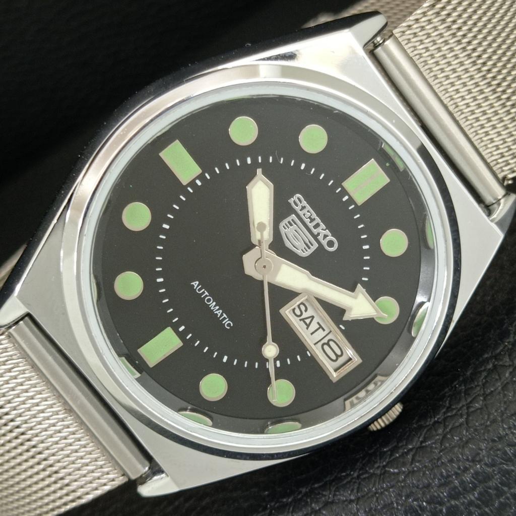 АВТОМАТИЧЕСКИЕ ВИНТАЖНЫЕ ВОССТАНОВЛЕННЫЕ МУЖСКИЕ ЧАСЫ SEIKO 5 ЯПОНИЯ ЧЕРНЫЙ ЦИФЕРБЛАТ a444471-1