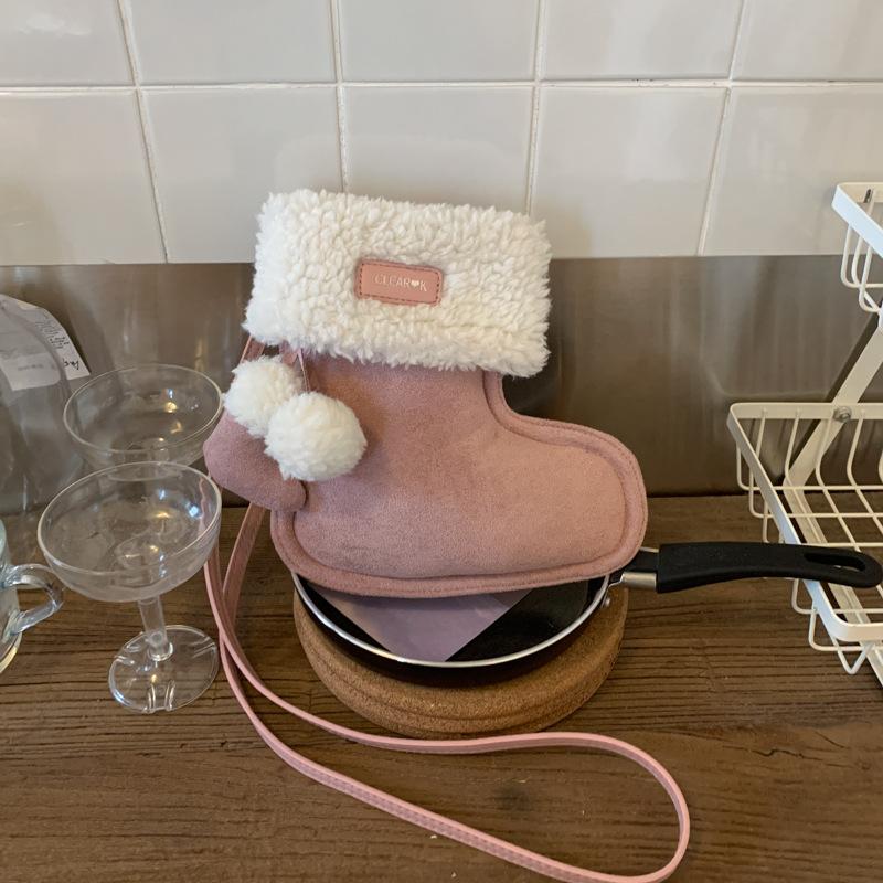 Милая сумка для ботинок женская осень-зима 2025 новая трендовая ретро замшевая сумка для мобильного телефона универсальная сумка-мессенджер плюшевая сумка