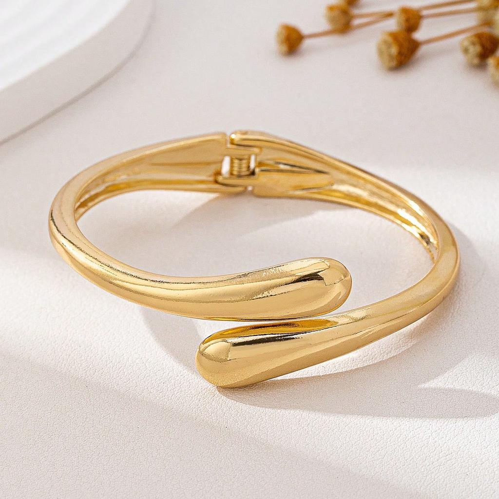 Fashion Commuter Festival Gifts Simple Personality Fashion Waterdrop Bracelet Ring Metal Jewelry Set 2pcs Temperament Set Women