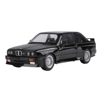 1/24 BMW M3 1988 Уличный автомобиль Литой сплав Металлическая модель автомобиля Коллекция Хобби Декоративное украшение Подарочная коробка для парня Подарок