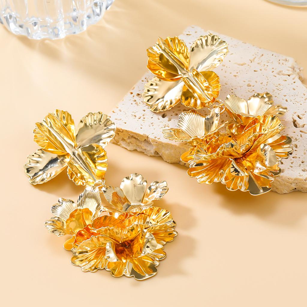 Punk Goth Flower Drop Earrings for Women Statement Piercing Earring Wed Jewelry Accessories