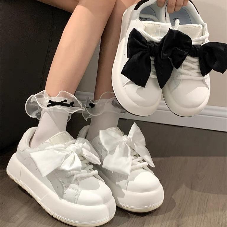 Взрывные изменения бант маленькие белые туфли 2025 лето новые студенческие универсальные туфли нишевая оригинальная женская обувь повседневная обувь для доски
