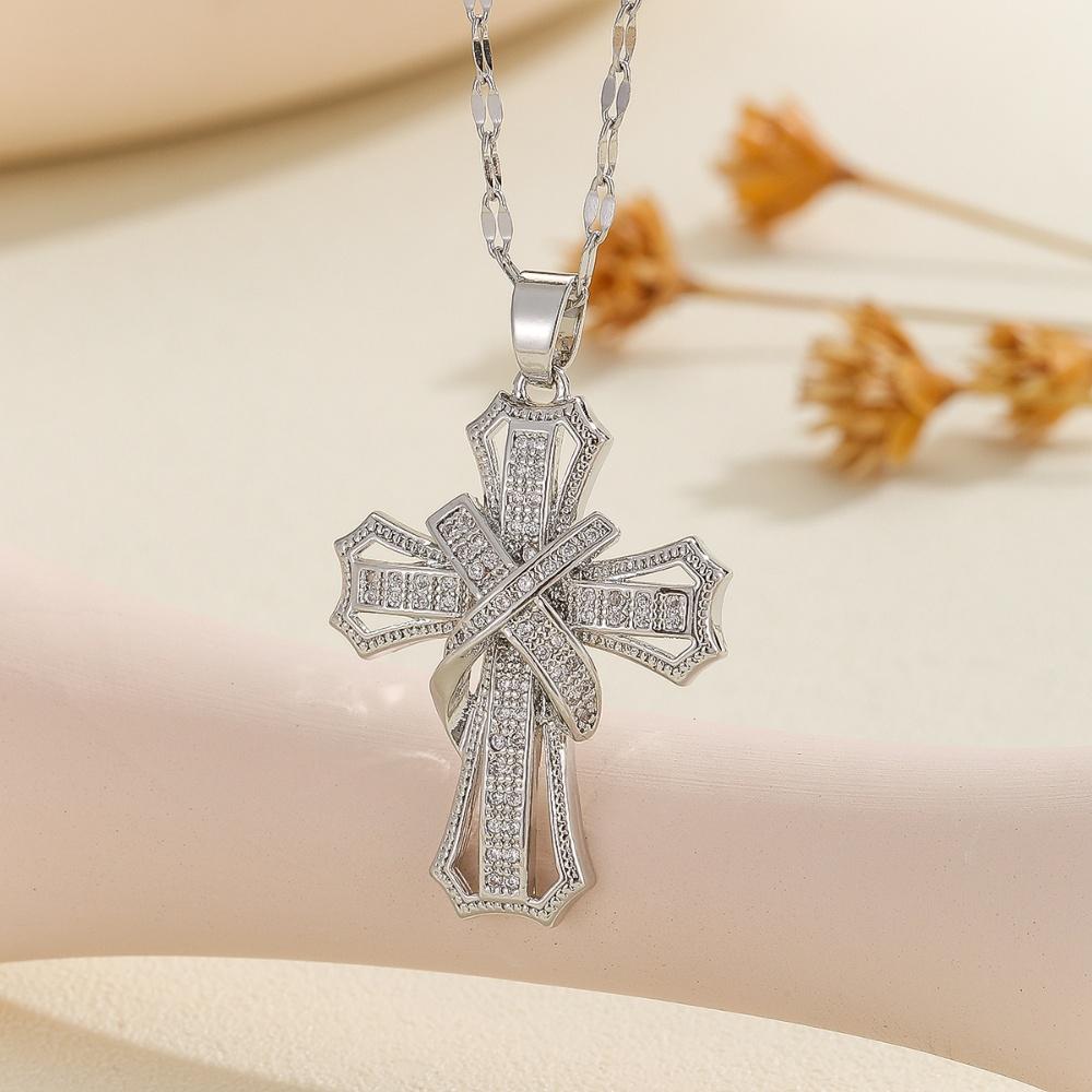 New Retro Versatile Cross Necklace Micro-inlaid Zircon Hollow Clavicle Chain For Family and Friends As a Gift