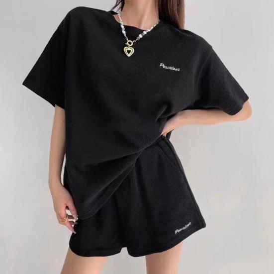 Women's Casual Two-Piece Shorts Set Loose Short Sleeve T-shirts Elastic Waist Shorts Sets with Pockets Summer Lounge Outfit