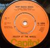 7-дюймовая пластинка ASLEEP AT THE WHEEL Bump Bounce Boogie CL15854 Capitol Records 1976 UK Rock Б/у