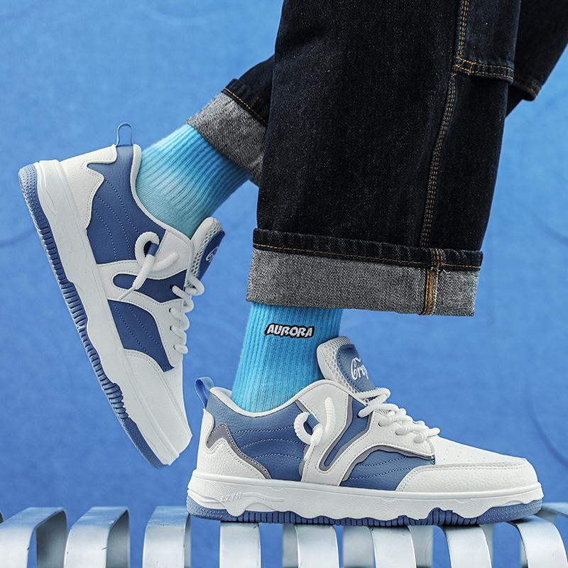 Men Casual Shoes Fashion Jogging Sneakers For Men Trend Vulcanized Sneakers Male Street Style Canvas Walking Shoes Men’s Sneakers