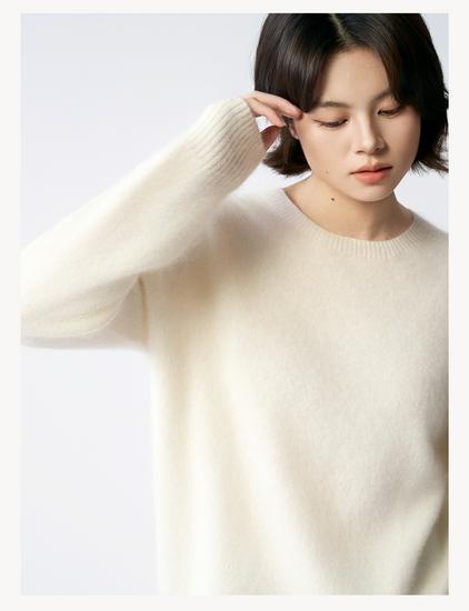 Elegant 14-Gauge Fuzzy Textured Cashmere Wool Sweater - Seamless Round Neck, Loose Fit, 4 Colors