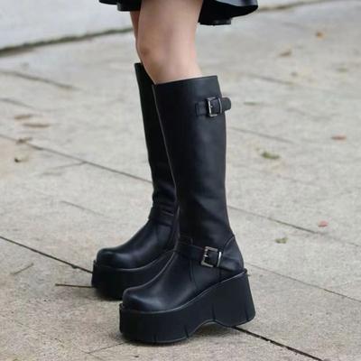 Ретро французские черные ботинки на платформе женские новые осенние маленькие полные мм тонкие и увеличивающие рост рыцарские ботинки