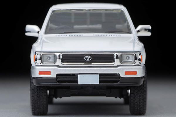 Toyota Hilux 4WD Пикап Двойная кабина SSR Модель 1991 года Литье под давлением (белый) LV-N256b [Tomix 1/64 Автомобиль] [Tomica Time]