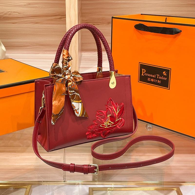 Свадебная сумка WDPOLO, женская сумка, новинка 2023 года, роскошная атмосфера, большая вместительная сумка для мамы с вышивкой лотоса, сумка 8095