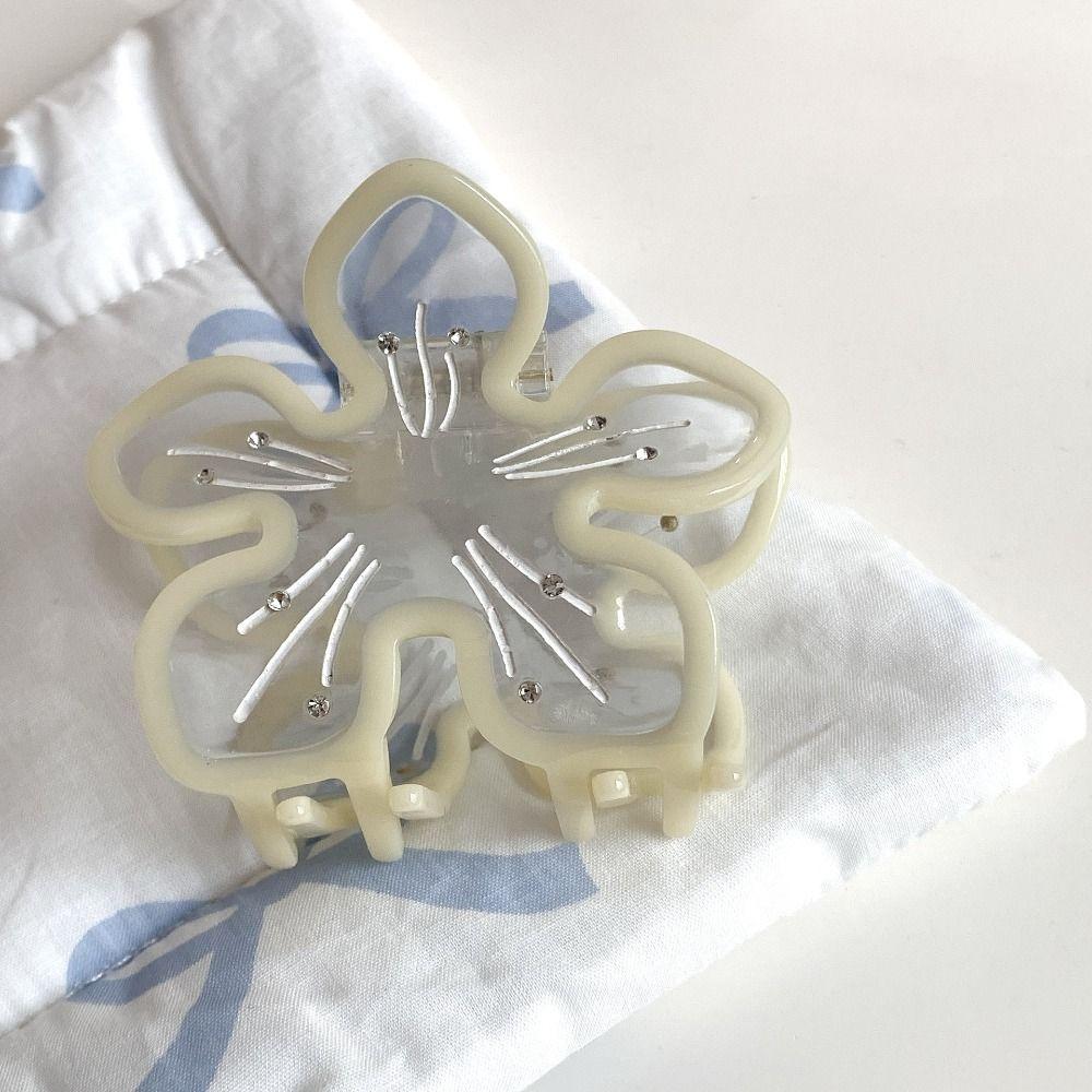 Sakura Flower Hair Claw Cherry Blossom Transparent Hair Clip Acetic Acid Flower Shark Clip Girls