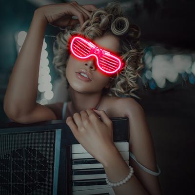 Детские светящиеся в темноте очки с 3 режимами освещения, светящиеся оправы, питание от батареек, форма сердца, косплей, день рождения, вечеринка, фотореквизит, светодиодные очки