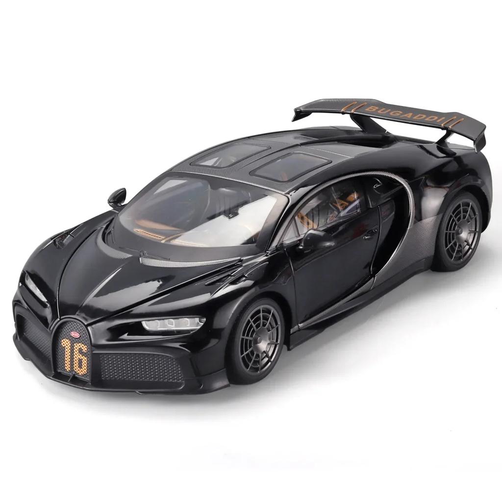 1/18 Bugatti Sports Car Model Toy Alloy Diecast Simulation Toys Vehicle with Sound and Light Rubber Tires Collection Toys for Boys Gifts