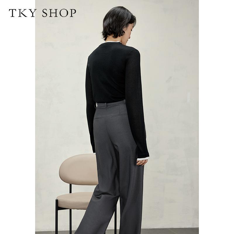 Fake two contrasting color knitted shirts for women, spring style round neck slim fit base shirt, versatile