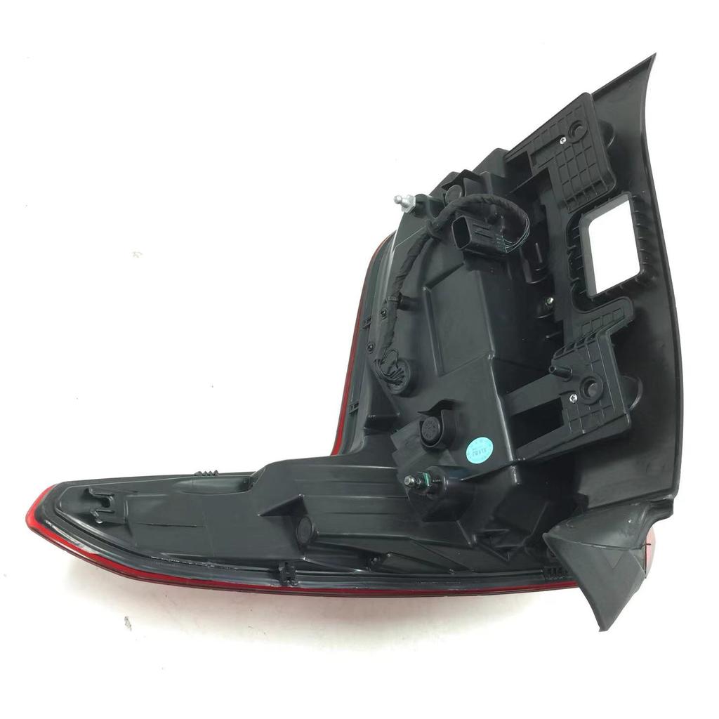 Great Wall Haval First Love 2021 Задний левый фонарь и крышка в сборе стоп-сигнала