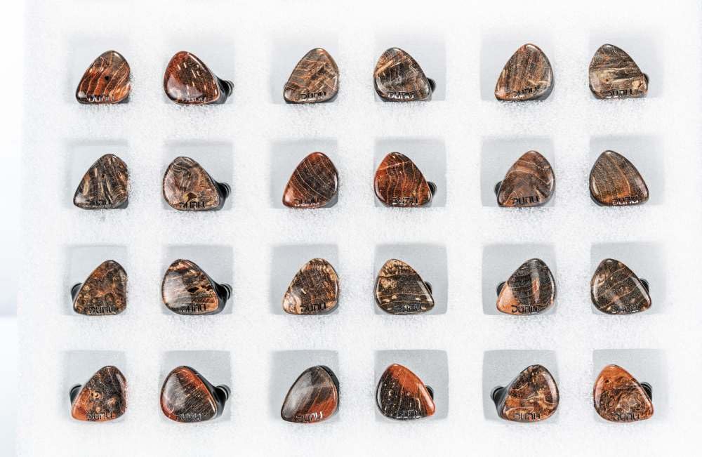 Гибридные наушники DUNU x Gizaudio DaVinci 2DD+4BA