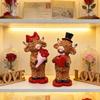 2 Pcs Valentine's Day Highland Cow Figurine Cute Love Scottish Cow Statue with Roses And Heart Romantic Farmhouse Tabletop Decoration