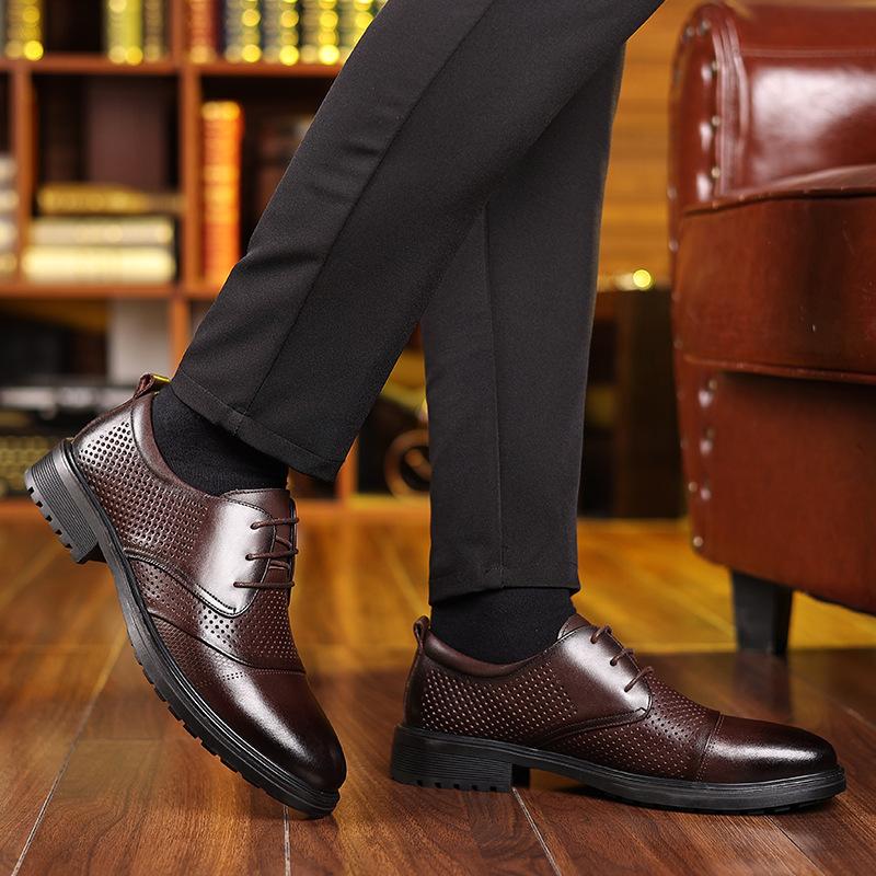 Модные мужские туфли, модные повседневные туфли из коровьей кожи с выемками, дышащие, деловые, повседневные туфли на шнуровке с острым носком и мягкой подошвой для мужчин