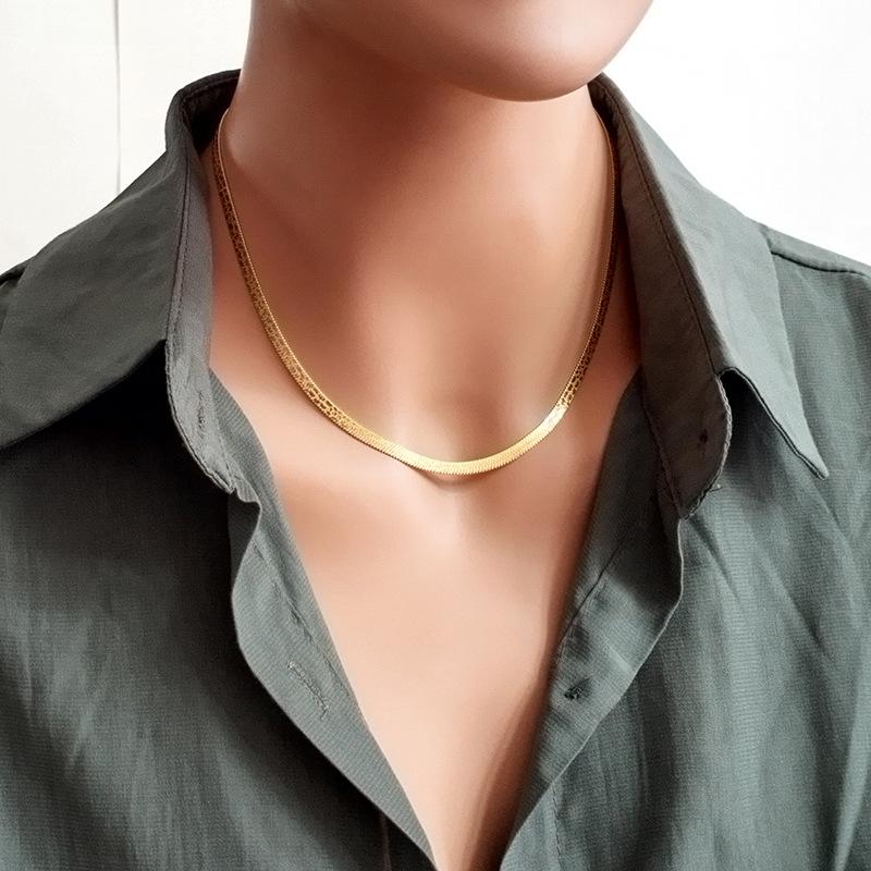 Titanium Titanium Steel Leopard Printing Snake Chain Knife Chain Clavicle Chain