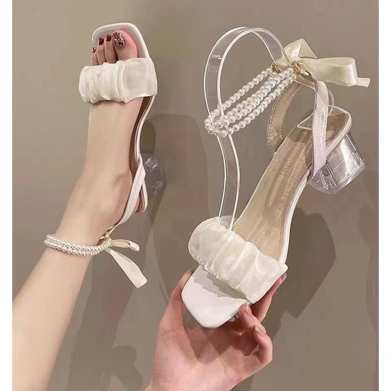 Fashion French Evening Wind Niche Pearl High-heeled Sandals Women's Summer 2025 New Middle Heel Fairy Wind Super Fire Fashion Sandals