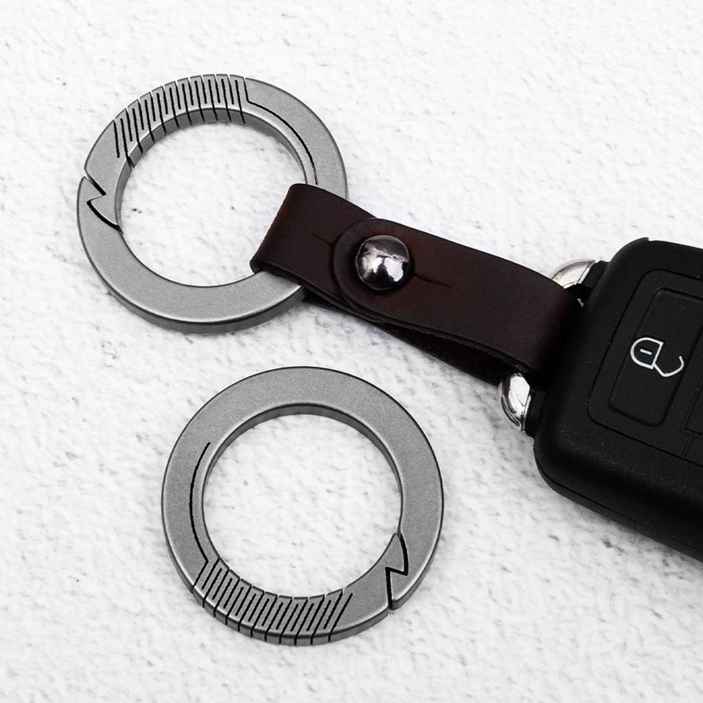 Titanium Ring Carabiner Keyring Anti-Lost Quick Release Key Rings Round Carabiner Clip Practical Tool for Women and Man