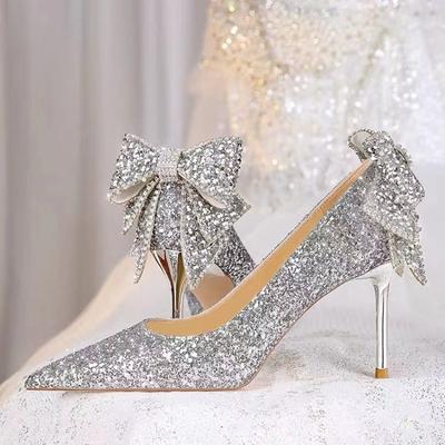 Модные туфли-лодочки на тонком каблуке, полностью усыпанные бриллиантами, осенняя новинка, с острым носком и неглубоким вырезом, украшенные бантом, нескользящие, износостойкие, на высоком каблуке