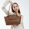 Spring and Summer New Tote Bag Women's Leather Simple Commuting Large-capacity Wing Bag Shoulder Handbag