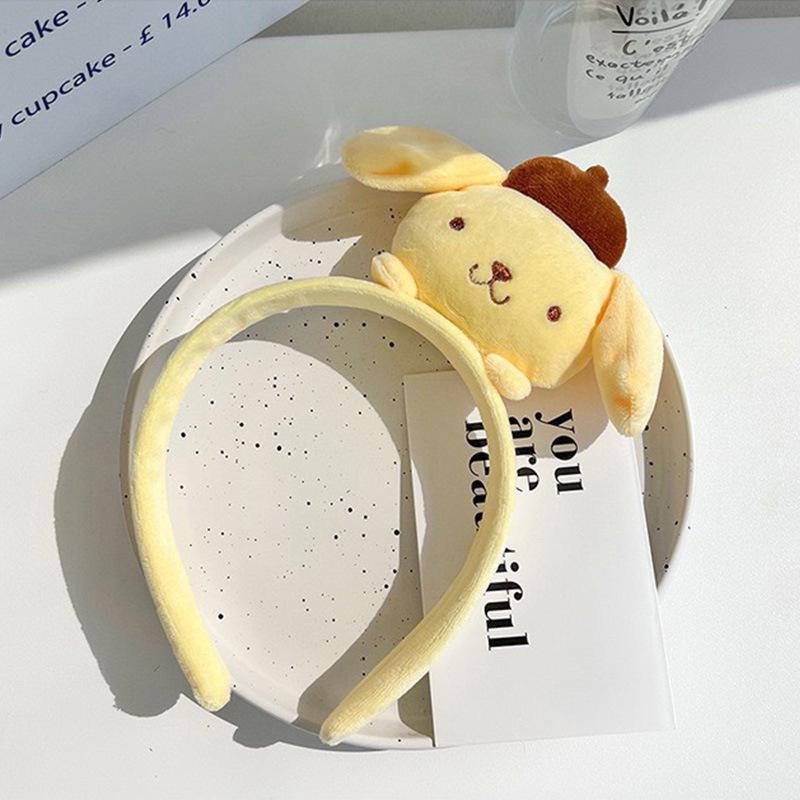 Мягкая повязка на голову в виде медведя из мультфильма: Идеально подходит для ухода за кожей в осенне-зимний период, для разнообразных выходов в свет и создания непринужденного стиля.