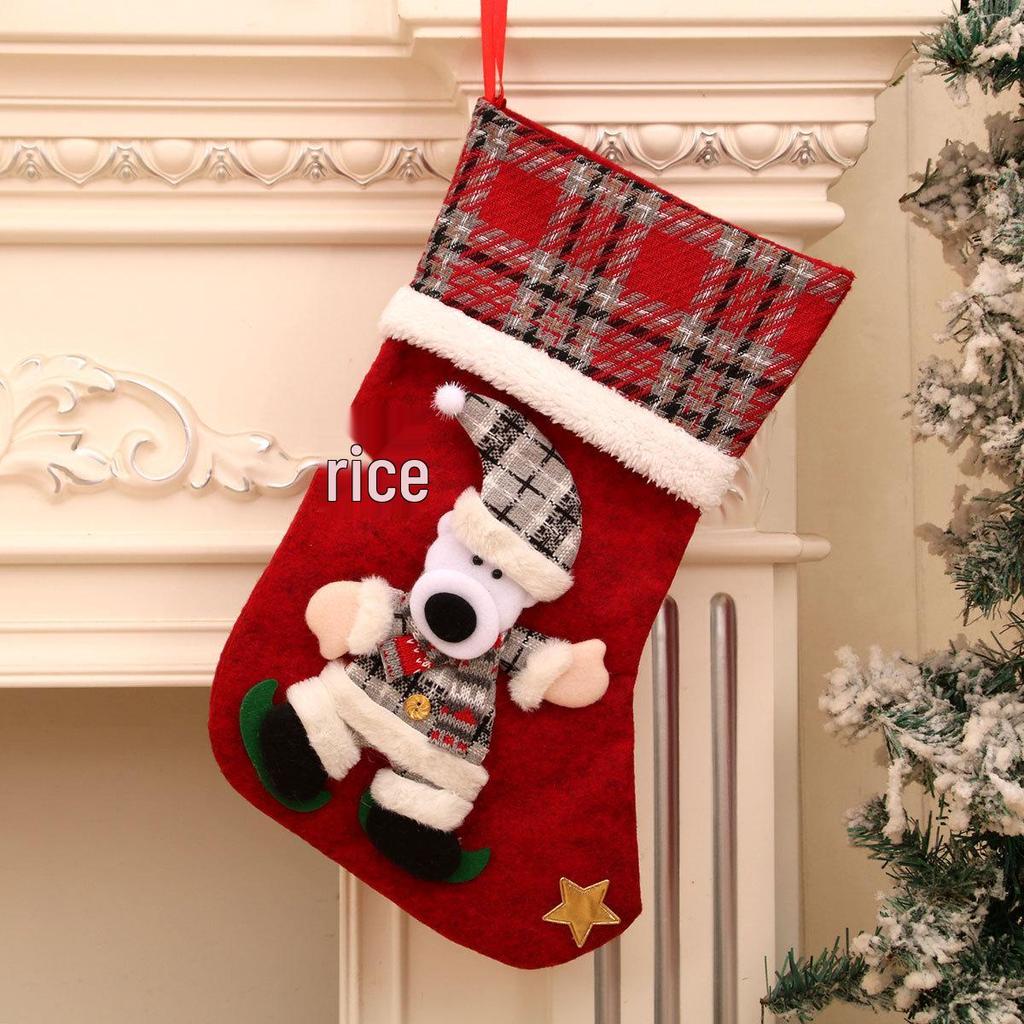 Подарочные пакеты с рождественскими чулками: Маленькие подвесные украшения для украшения елки