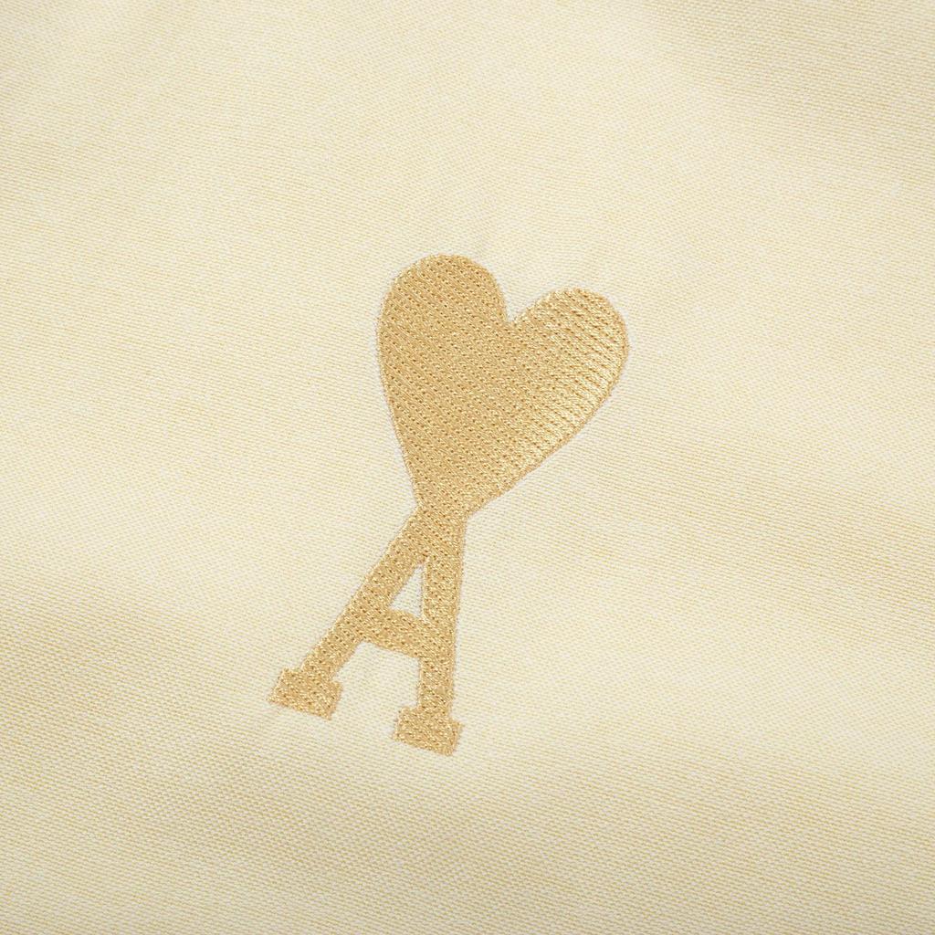 AMI Мужская классическая осенняя рубашка с коротким рукавом, повседневная хлопковая однотонная, с вышивкой сердечка в тон на груди