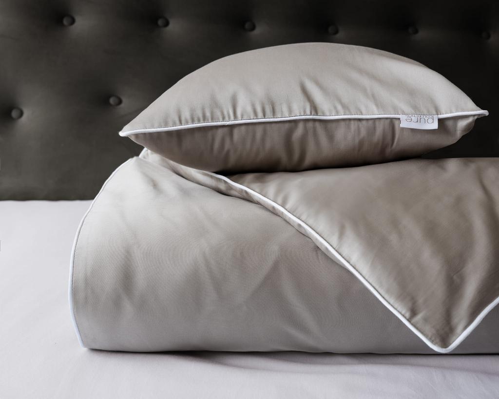 Pure cotton macatin pillowcase 40x40 beige