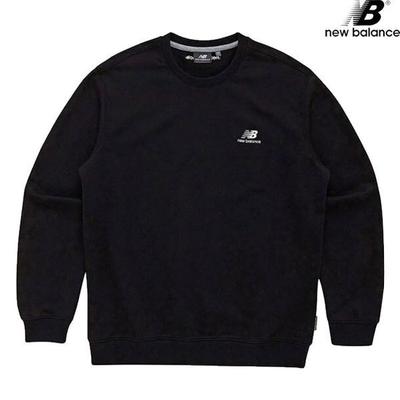 New Balance Half Club Nbncd11013 Bk Basic Small Logo Sweatshirt StAndard Fit Men And women