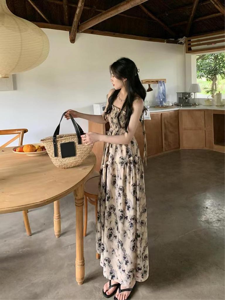 Платье макси летнее с цветочным принтом из нетканого материала DRS024 с открытыми плечами, простое, длина, длинное, прохладное, с высокой талией, расклешенное, А-силуэта, женское, (Л, Черный)