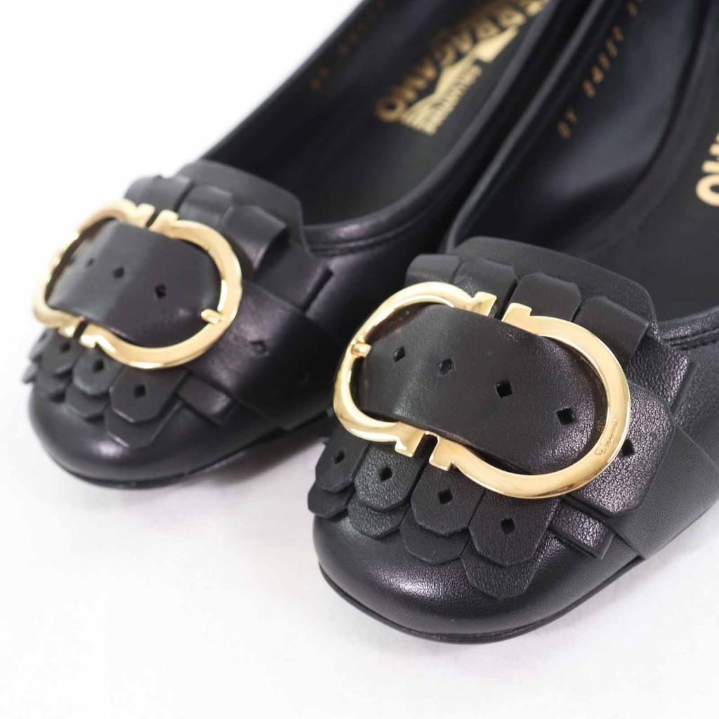 Отличные туфли Salvatore Ferragamo Gancini стеганые на массивном каблуке черная кожа Б/у