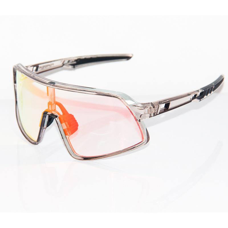 Color-changing sports glasses for hiking and mountaineering, outdoor cycling, windproof, dustproof, and dazzling sunglasses for men and women