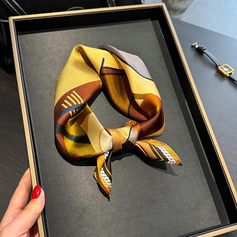 Korean version of foreign style fashion silk small square scarf women's thin spring and summer professional wear decorative scarf mulberry silk scarf