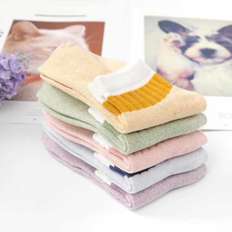 HSS 5Pairs Cotton Women Striped Socks Pink Green Thick Keep Warm Hair Socks Autumn Winter Girl Sock