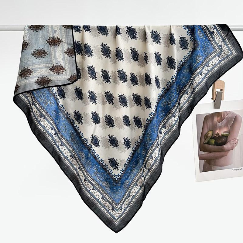 Wasteland wind gradual change color velvet 91 square scarf women's two-color different-faced scarf foreign style fashion silk scarf scarf scarf shawl