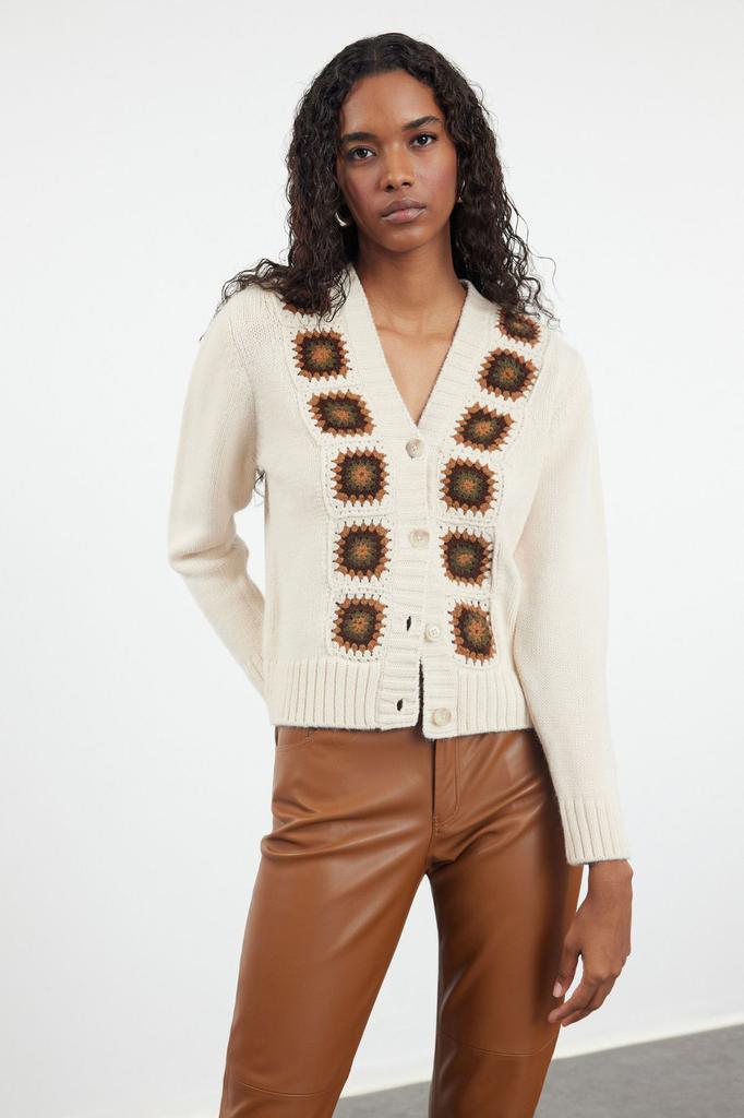 Женский элегантный кардиган с мягкой текстурой, вязаный крючком, с детальным трикотажным кардиганом