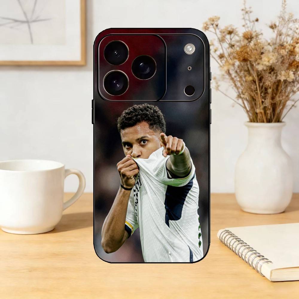 Чехол для телефона Rodrygo S-Silva de G-Goes Для iPhone 17,16,15,14,13,12,11 Plus,Pro,Max,Mini Силиконовый черный Мягкая накладка